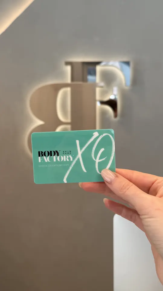 Brand Social Gift Card Photo 02